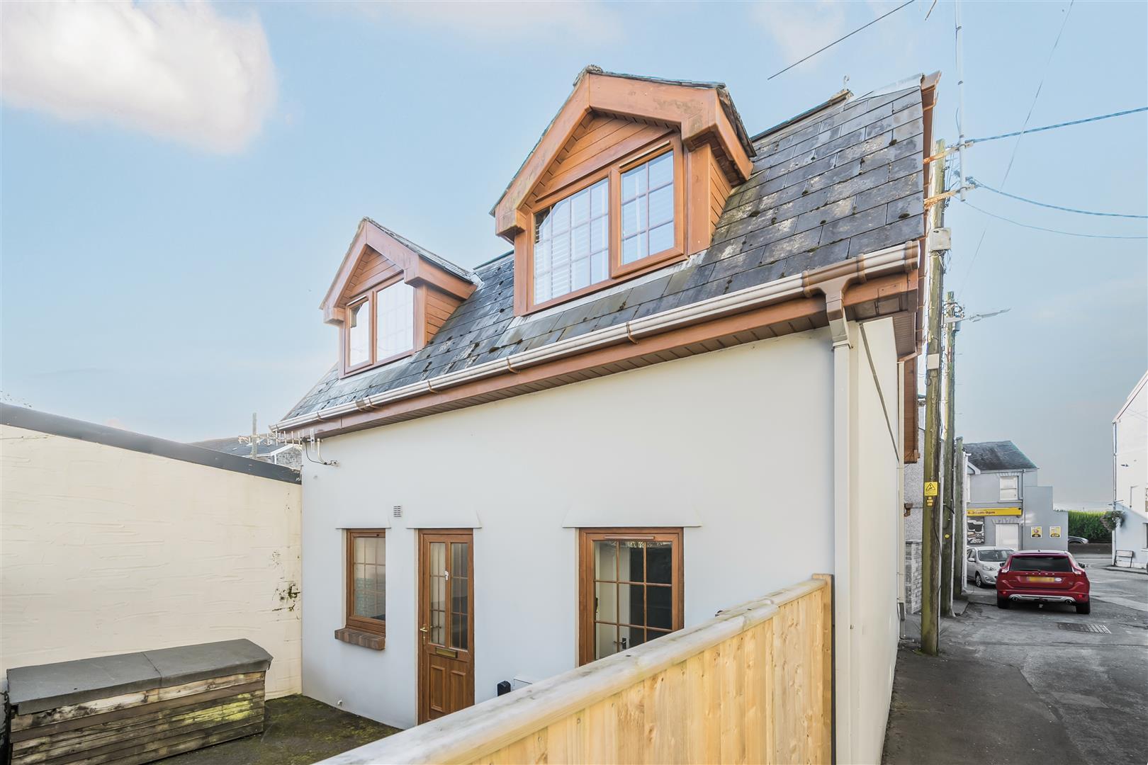 Colby Road, Burry Port, SA16 0NR